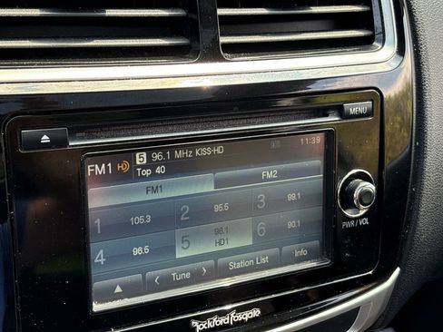 Used 2015 Mitsubishi Outlander Sport SE AWD/4WD image 14