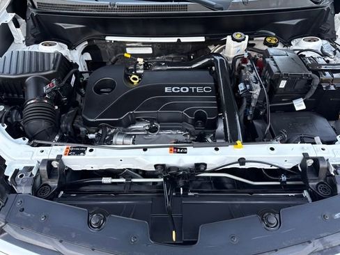 Certified 2022 Chevrolet Equinox LS image 21