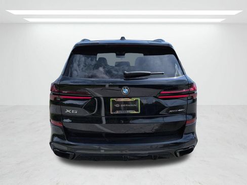 New 2026 BMW X5 xDrive40i w/ M Sport Package AWD/4WD image 5