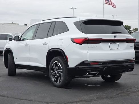 New 2026 Buick Enclave Sport Touring w/ LPO, Floor Liner Package image 21