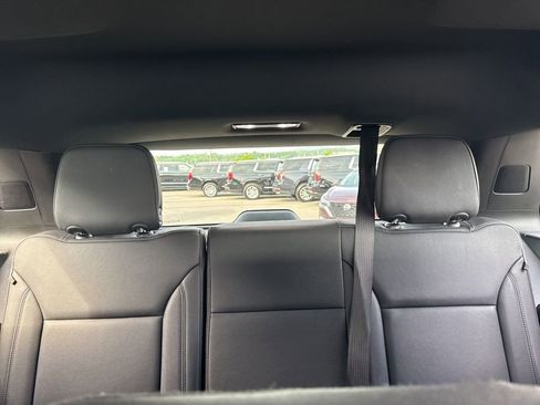 Used 2025 Chevrolet Tahoe LT AWD/4WD image 25
