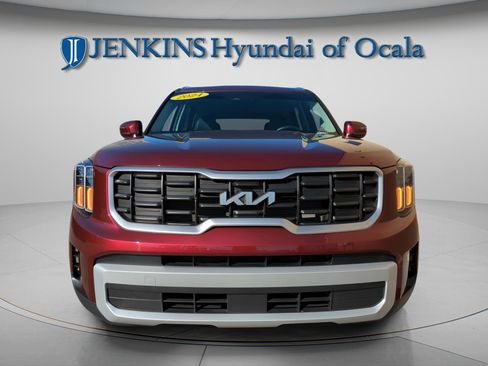 Used 2024 Kia Telluride S w/ S Sunroof Package image 8
