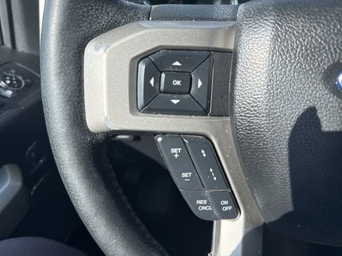 Used 2016 Ford F150 Lariat w/ Equipment Group 502A Luxury AWD/4WD image 20