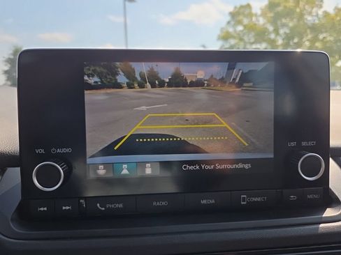 Used 2023 Honda Accord LX image 49