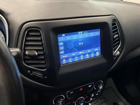 Used 2021 Jeep Compass Latitude w/ Convenience Group image 12