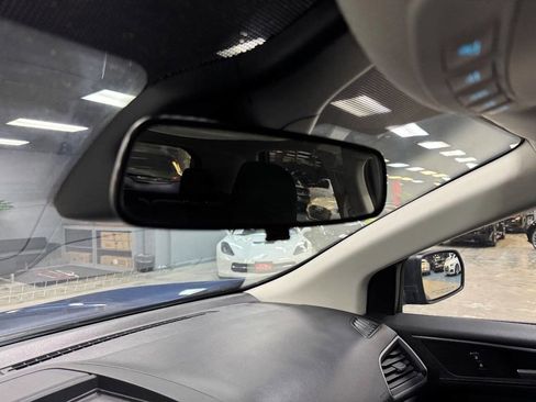 Used 2021 Ford Edge SE image 28