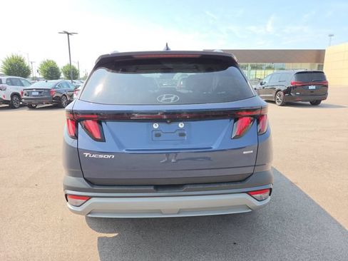 Certified 2025 Hyundai Tucson SEL AWD/4WD image 7