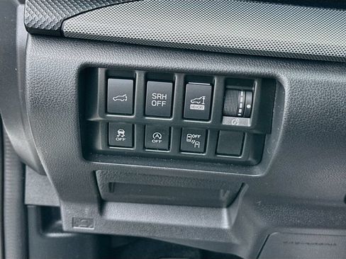 Used 2021 Subaru Forester Limited w/ Popular Package #3 AWD/4WD image 10