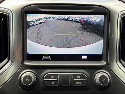 Used 2021 Chevrolet Silverado 1500 LT Trail Boss w/ Bed Protection Package AWD/4WD image 23