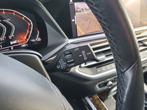 Used 2020 BMW X7 xDrive40i w/ Premium Package image 16
