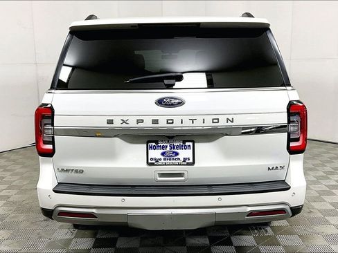 Used 2022 Ford Expedition Max Limited image 4