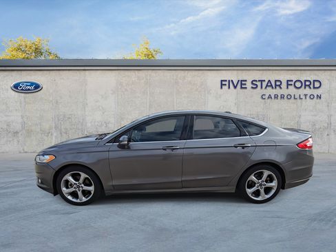 Used 2013 Ford Fusion SE image 6