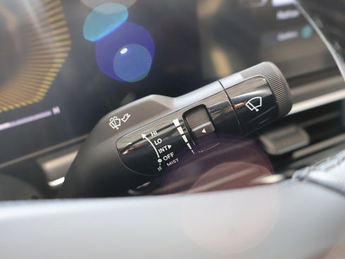 Used 2025 Kia K5 GT-Line w/ GT-Line Premium Package image 17