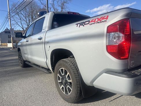 Used 2018 Toyota Tundra Limited w/ Limited Premium Package image 6