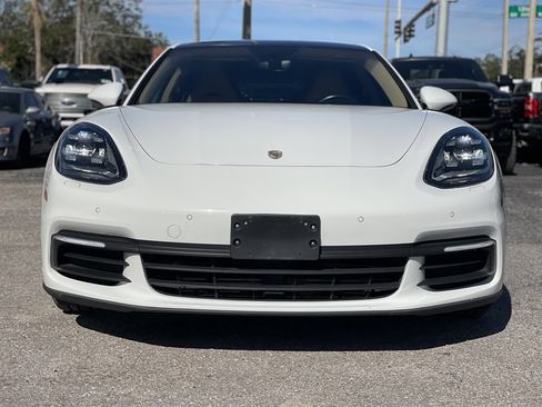 Used 2018 Porsche Panamera 4 image 7
