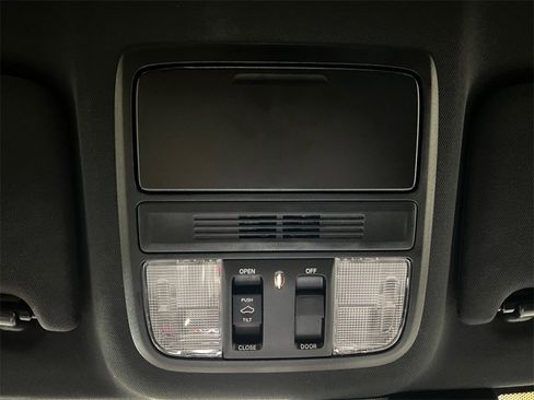 Used 2021 Honda Accord Sport image 35