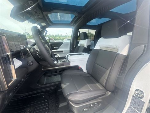 New 2025 GMC Hummer EV 2X image 11