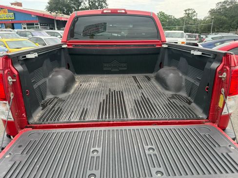Used 2011 Toyota Tundra Limited w/ Memory Pkg AWD/4WD image 9