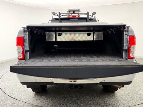 Used 2022 RAM 2500 Tradesman w/ Chrome Appearance Group AWD/4WD image 23