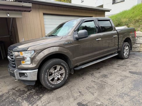 Used 2016 Ford F150 XLT w/ XTR Package AWD/4WD image 4