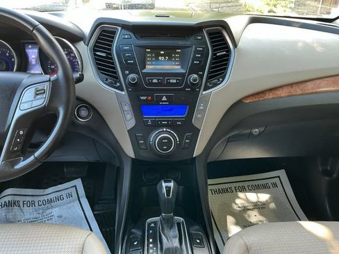 Used 2013 Hyundai Santa Fe Sport AWD/4WD image 17