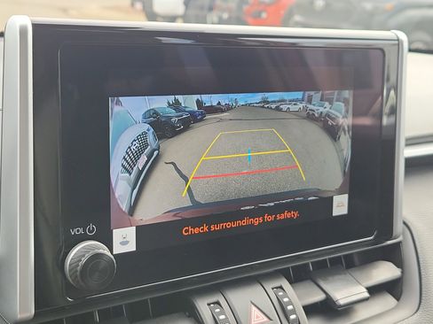 Used 2024 Toyota RAV4 Adventure image 20