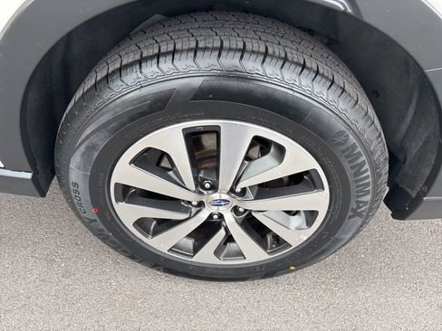 Used 2022 Subaru Outback Premium AWD/4WD image 15