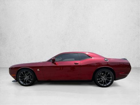 Used 2022 Dodge Challenger R/T Scat Pack RWD image 6