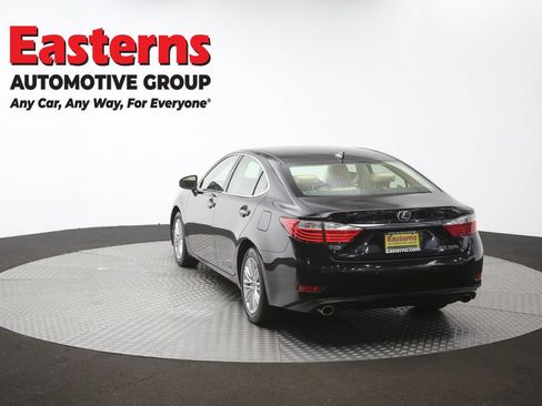 Used 2015 Lexus ES 350 w/ Luxury Package FWD image 41