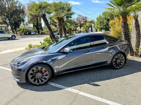 Used 2022 Tesla Model 3 Performance AWD/4WD image 6