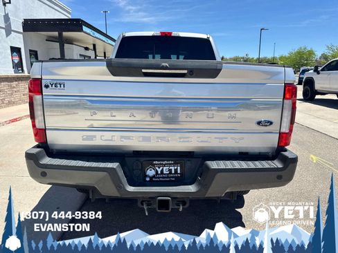 Used 2017 Ford F250 Platinum w/ Platinum Ultimate Package AWD/4WD image 4
