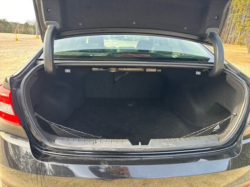 Used 2015 Hyundai Sonata Limited image 18