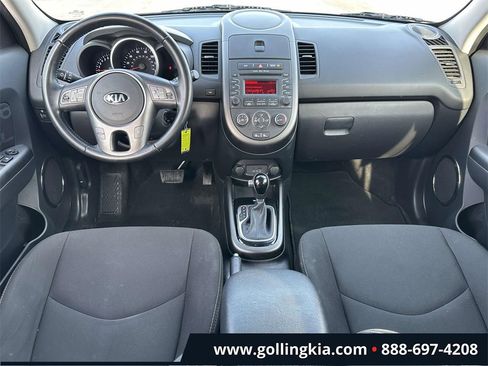 Used 2013 Kia Soul + image 10