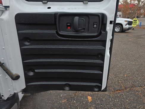 Used 2024 GMC Savana 2500 Work Van w/ Driver Convenience Package image 31