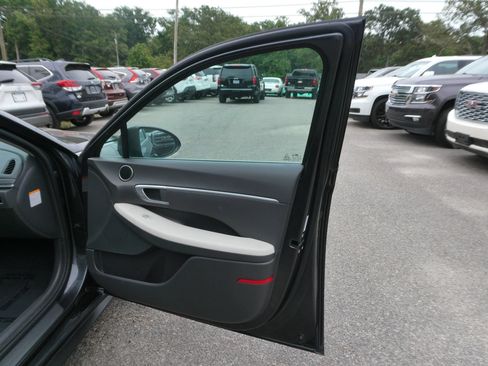 Used 2021 Hyundai Sonata Blue FWD image 22