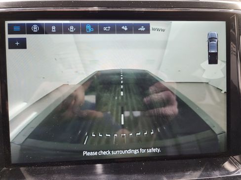 Used 2022 Ford F350 Lariat w/ Tremor Off-Road Package image 16