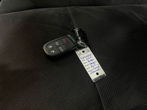 Used 2019 Dodge Charger Scat Pack w/ Dynamics Package image 38