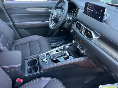 New 2025 MAZDA CX-5 Signature image 13