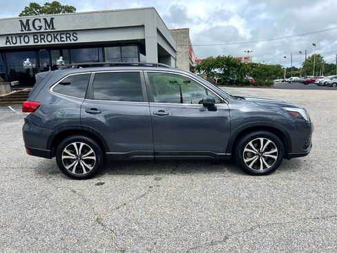 Used 2022 Subaru Forester Limited image 23