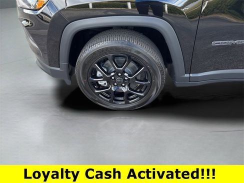 New 2026 Jeep Compass Latitude image 22