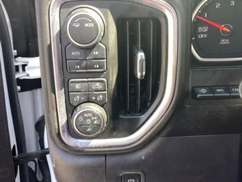 Used 2021 Chevrolet Silverado 1500 LTZ w/ LTZ Premium Package image 13