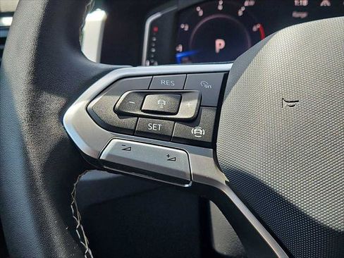 Used 2023 Volkswagen Atlas Cross Sport SE w/ Panoramic Sunroof Package AWD/4WD image 20
