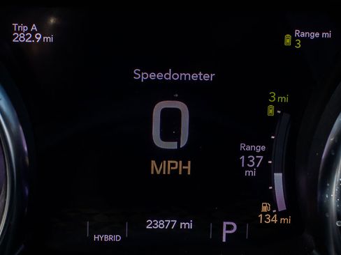 Used 2021 Jeep Wrangler Unlimited Sahara w/ Cold Weather Group image 18