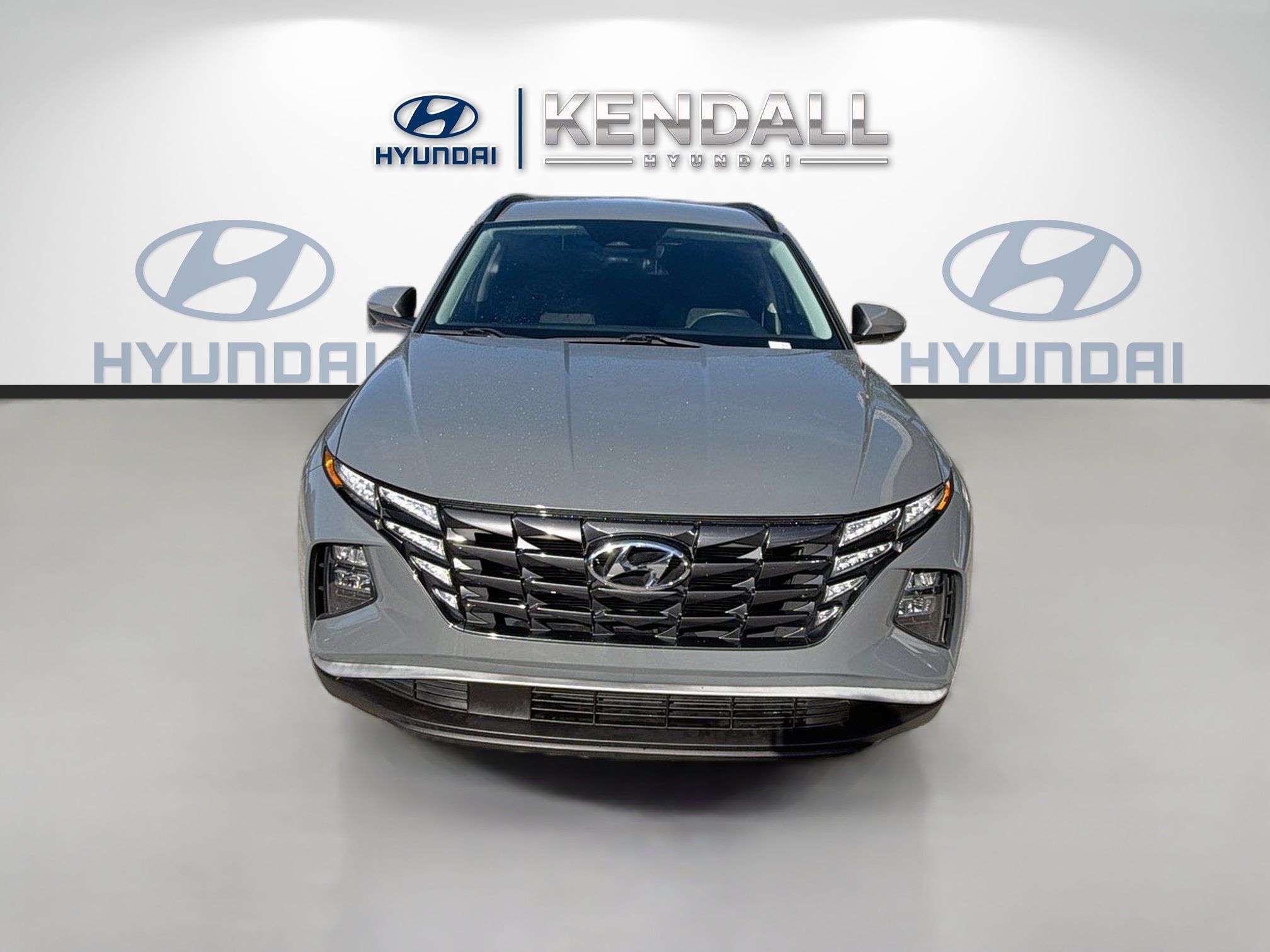 Used 2024 Hyundai Tucson SEL FWD image 2