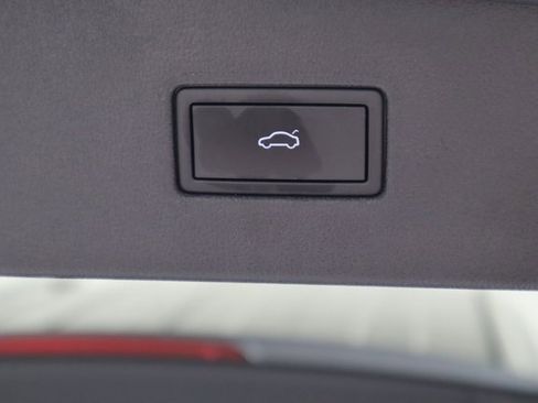 Used 2024 Volkswagen Tiguan Wolfsburg Edition image 16