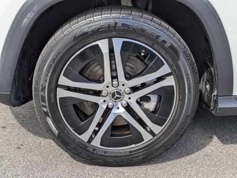 Used 2021 Mercedes-Benz GLS 450 4MATIC image 10