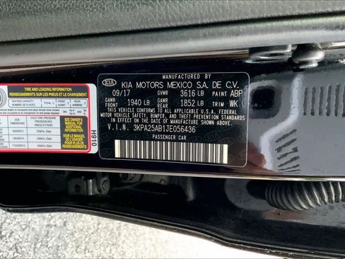 Used 2018 Kia Rio S FWD image 31