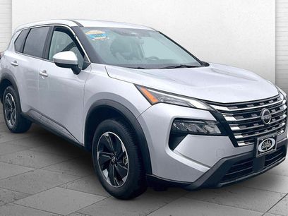 Used 2025 Nissan Rogue SV