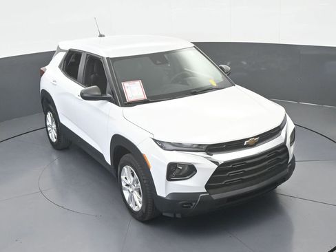 Used 2023 Chevrolet TrailBlazer LS AWD/4WD image 49
