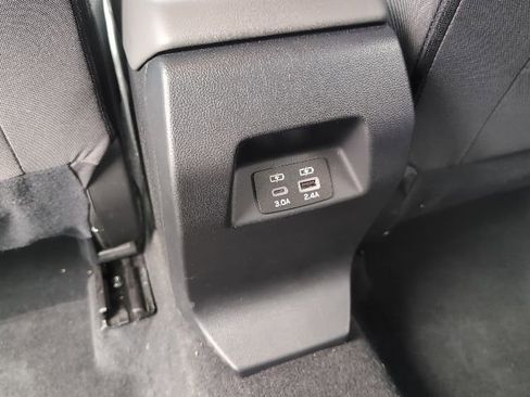 Used 2025 Subaru Crosstrek 2.0i Premium AWD/4WD image 25